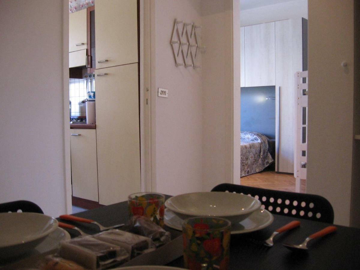 M1 Pasteur Holiday Home Milan Luaran gambar